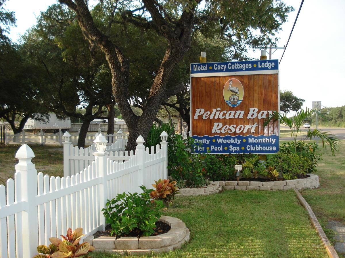 רוקפורט D&R Pelican Bay Resort מראה חיצוני תמונה
